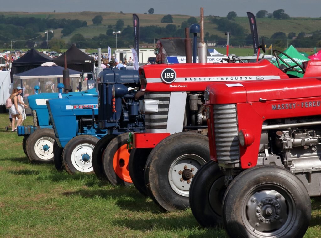 Emphyrio tractors